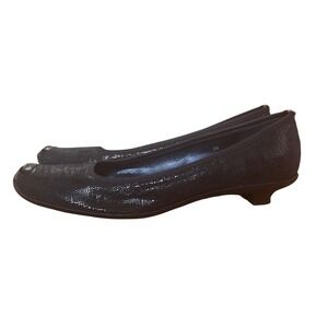 Van Eli Low Heel Pump Women Black Textured Patent Accent SIZE 8N